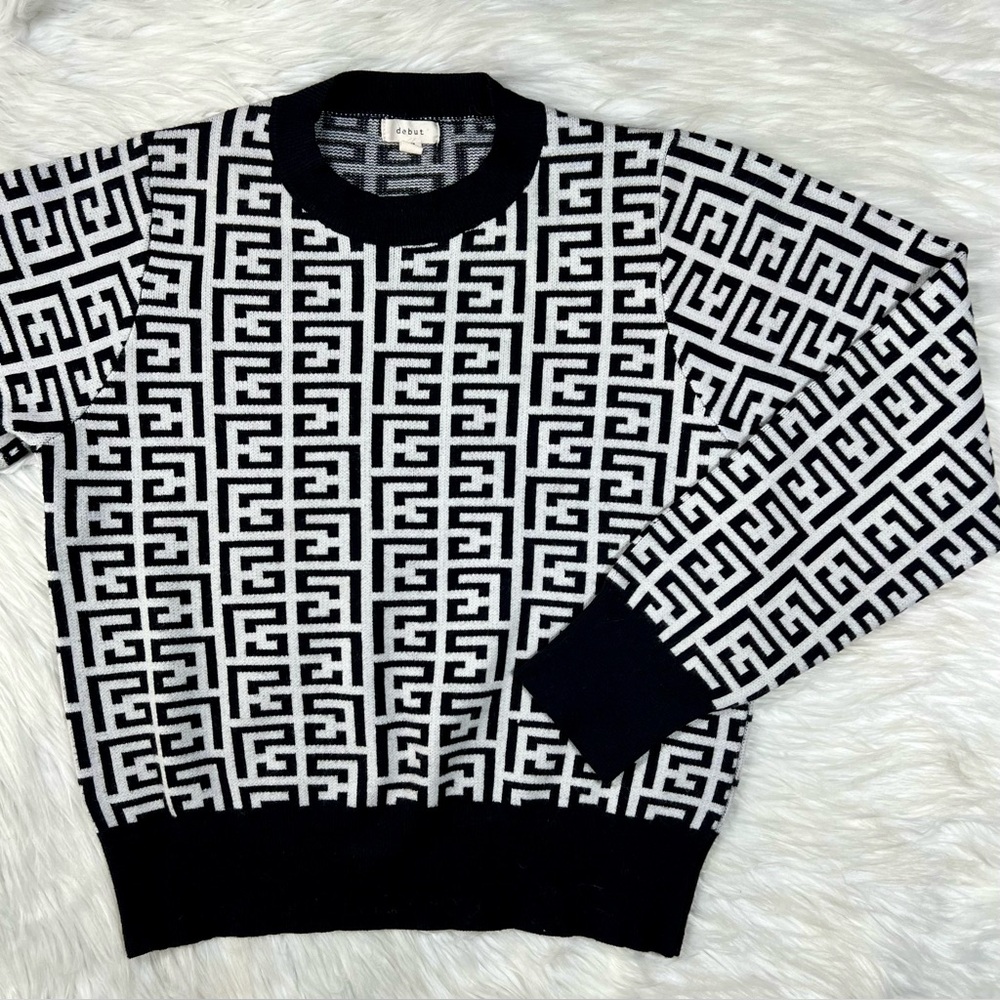 Debut‎ Faux Fend! Monogram Sweater